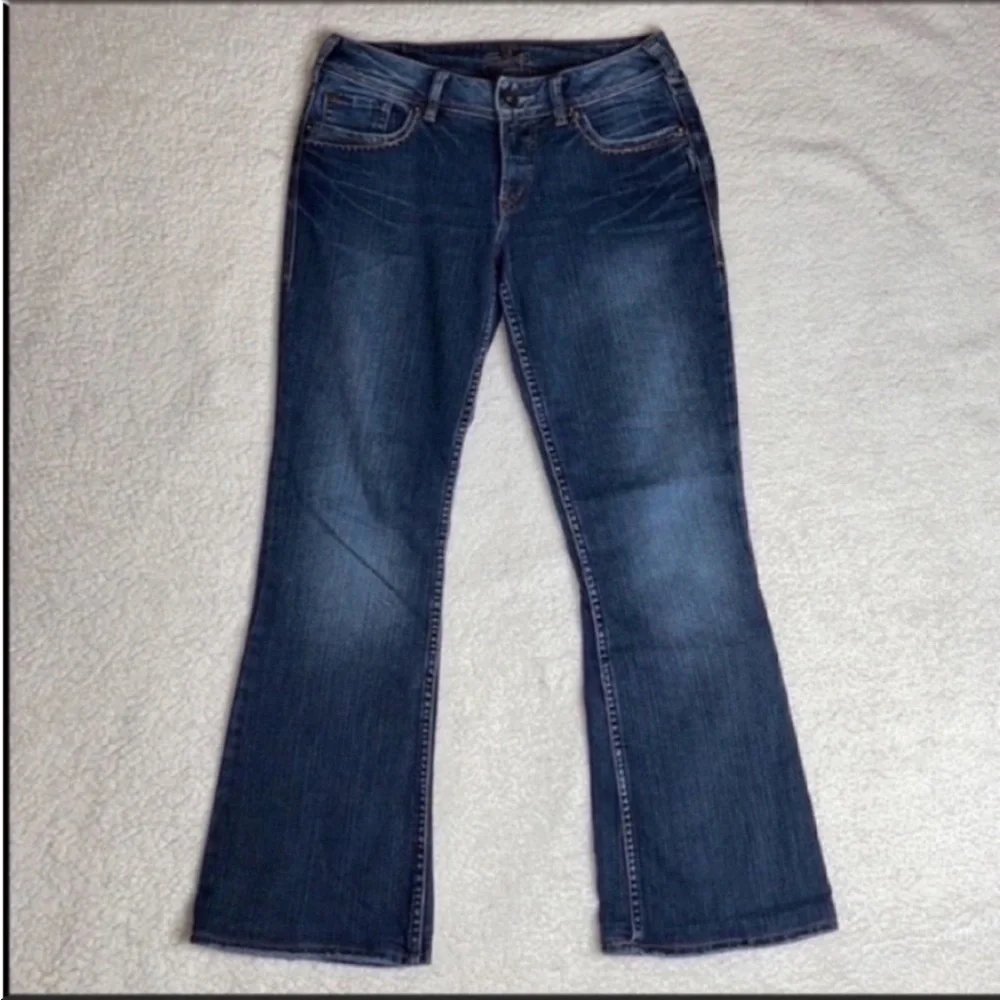 Silver Jeans Dark Blue Bootcut Women Jeans 28x29 - Picture 2 of 11